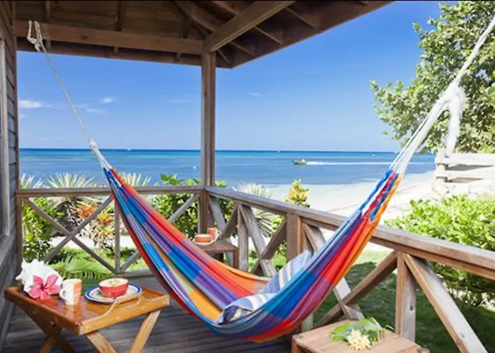 Las Rocas Resort And Dive Center